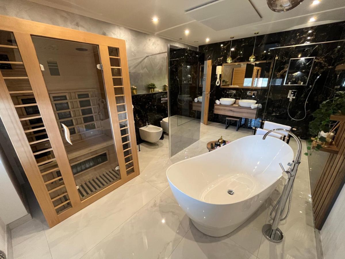 Afrodita Wellness Essence Plitvička Jezera Esterno foto